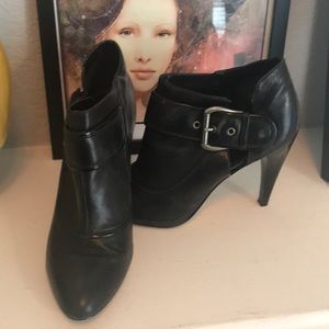 Nine West booties